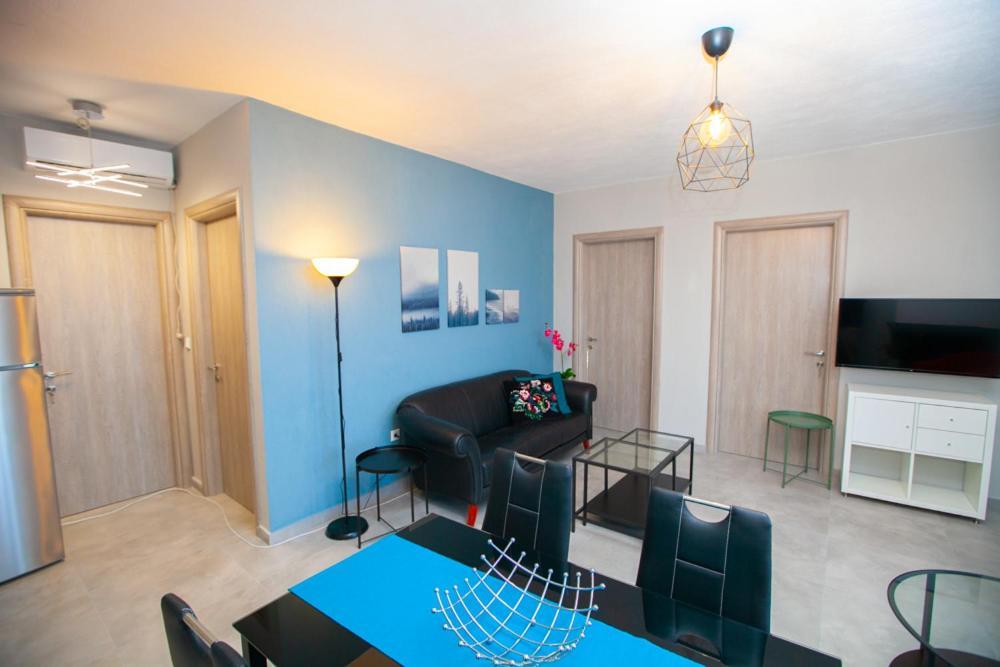 Infinity Appartments *